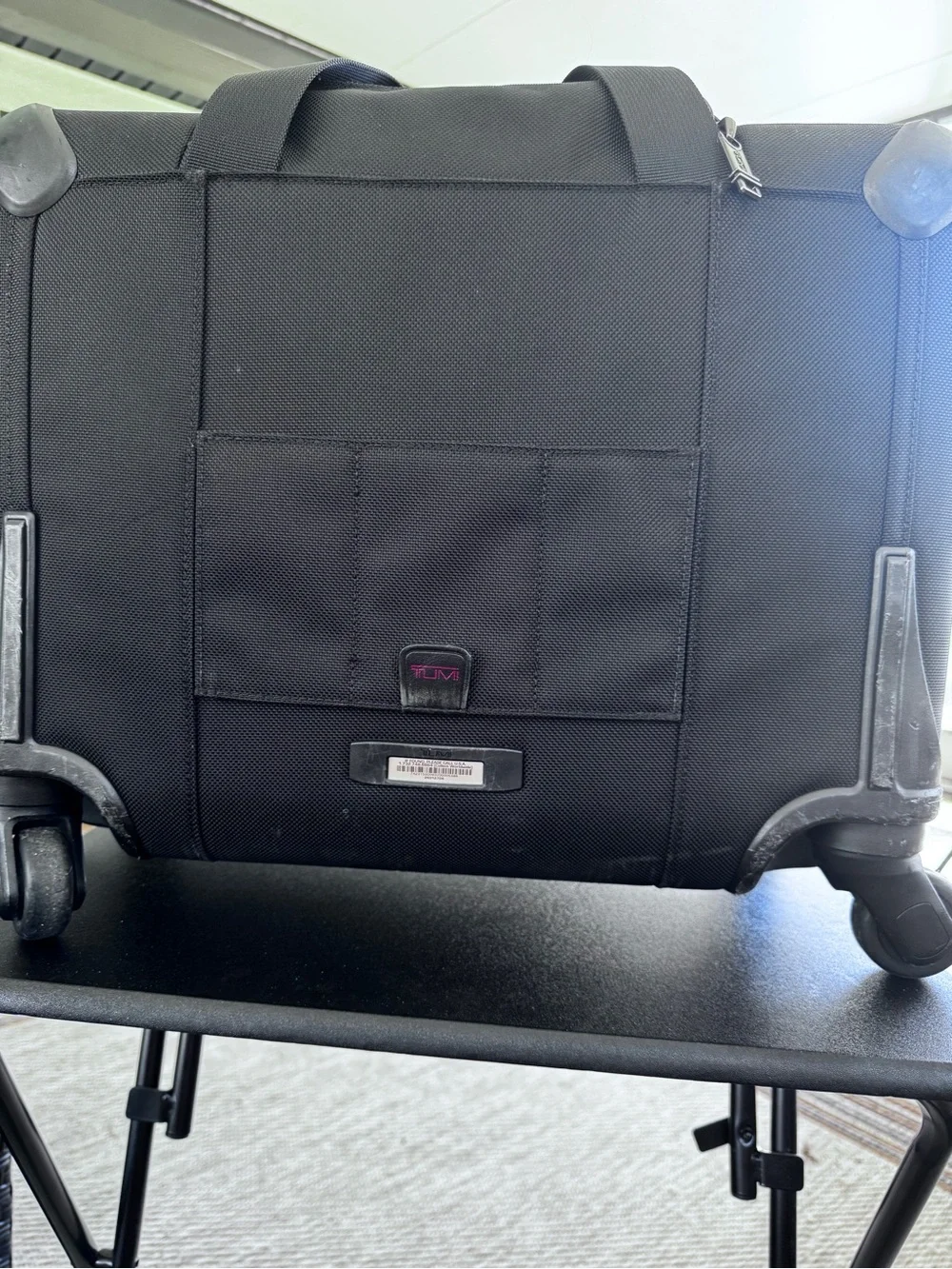 Tumi Wheeled Expandable Briefcase Bag Professional Carry-On